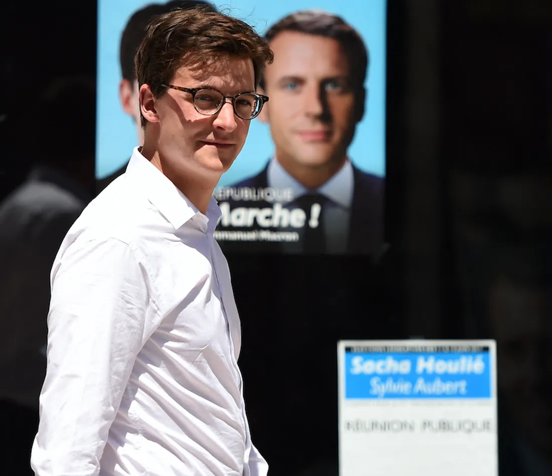 La permanence du député de la Vienne Sacha Houlié a été visée cette nuit par un incendie criminel.